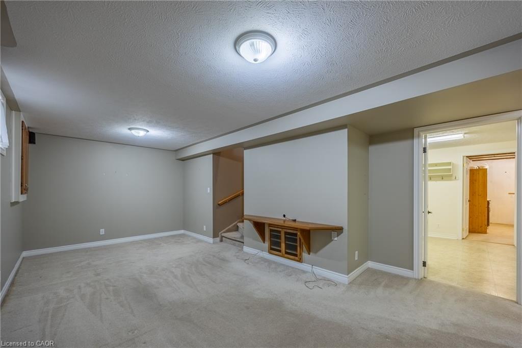70 Sparrow Way Property Photo 29