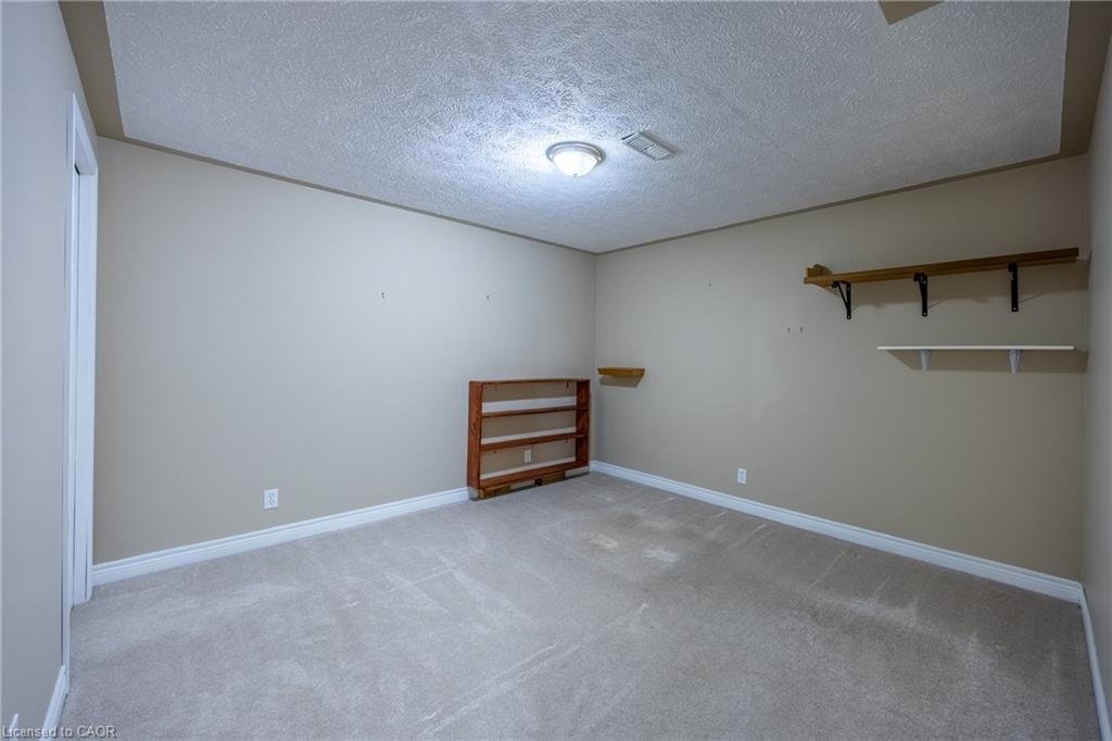 70 Sparrow Way Property Photo 34