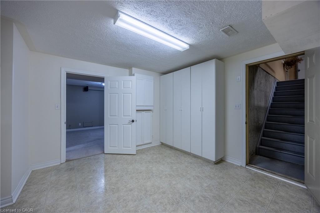 70 Sparrow Way Property Photo 38