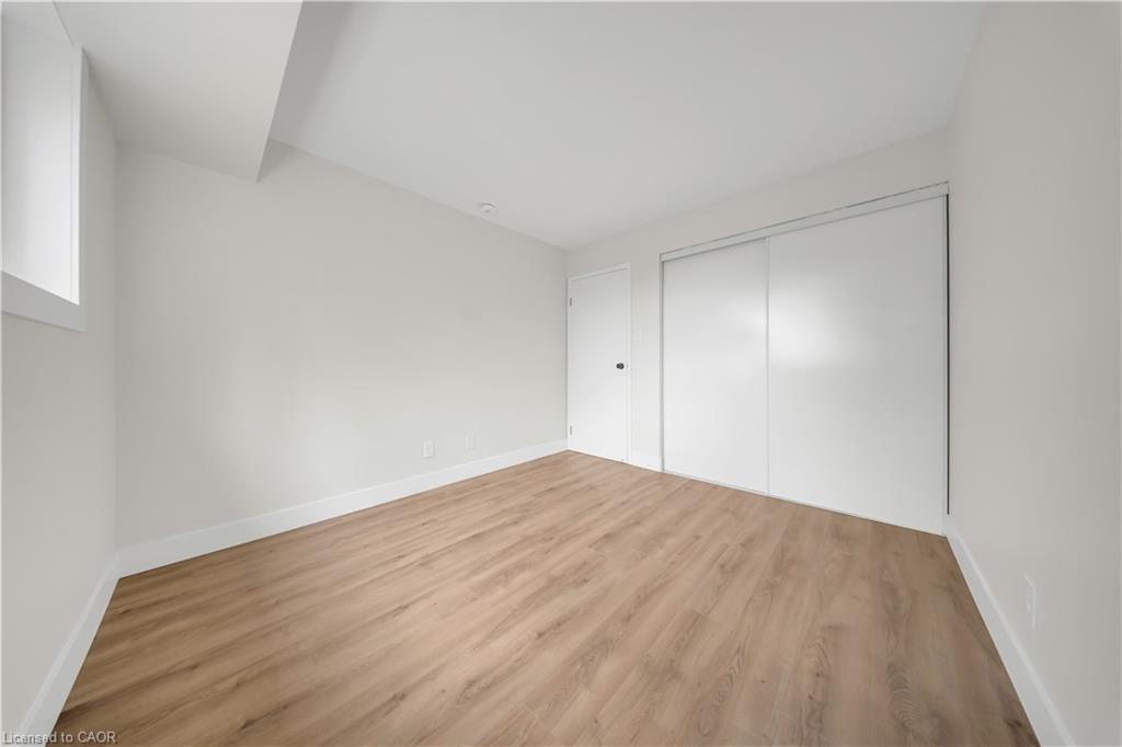 21-3085 Kingsway Drive Property Photo 2