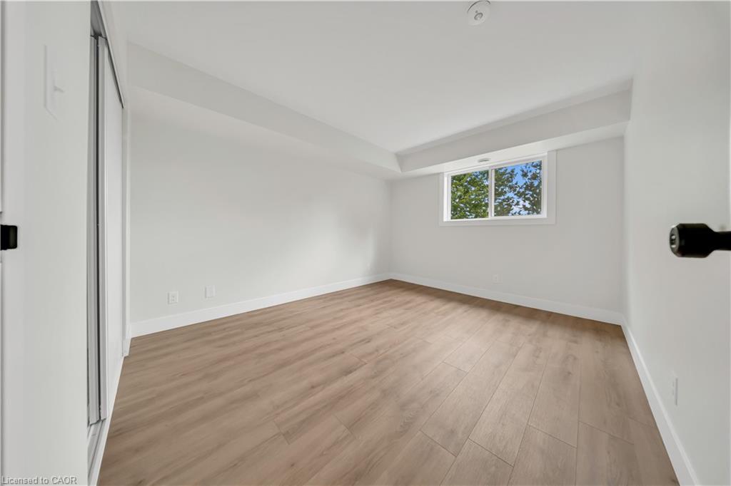 21-3085 Kingsway Drive Property Photo 3