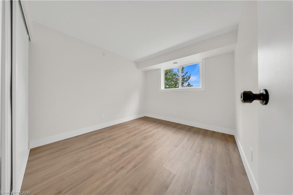 21-3085 Kingsway Drive Property Photo 14