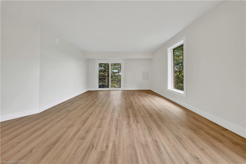 21-3085 Kingsway Drive Property Photo 28