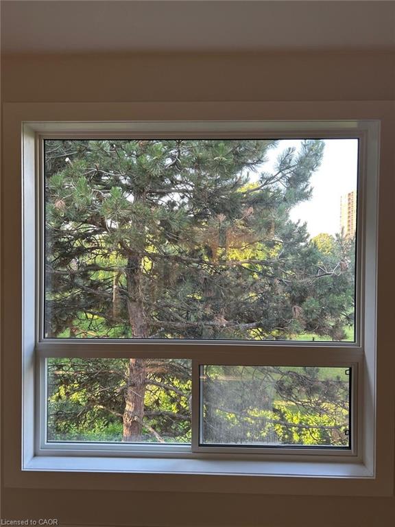 21-3085 Kingsway Drive Property Photo 32