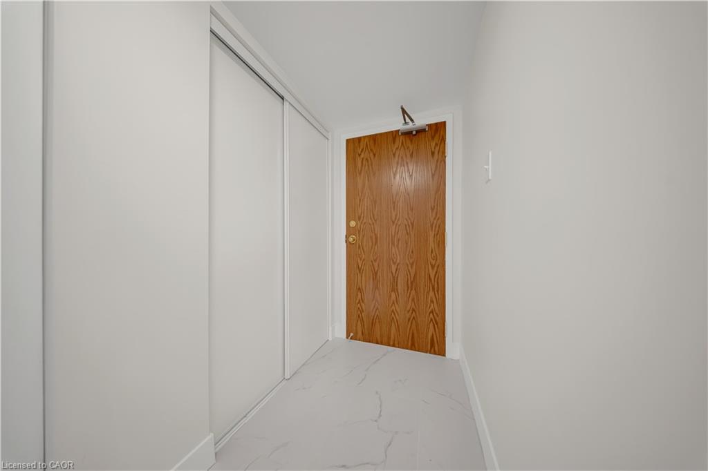 21-3085 Kingsway Drive Property Photo 37