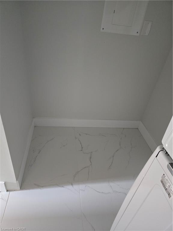 21-3085 Kingsway Drive Property Photo 40