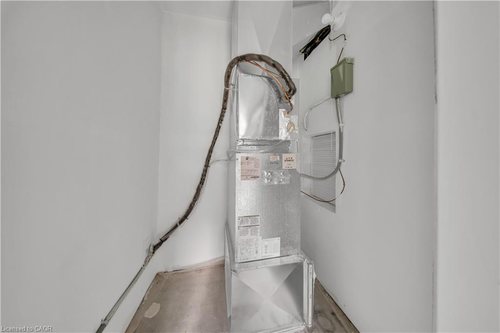 21-3085 Kingsway Drive Property Photo 42