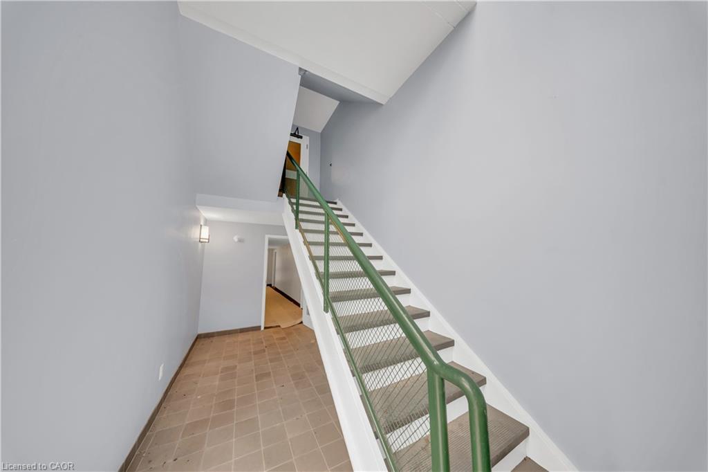 21-3085 Kingsway Drive Property Photo 49