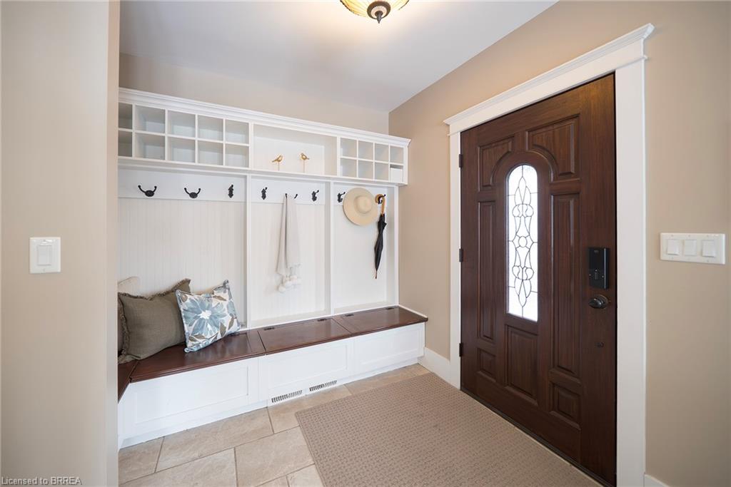48 Lincoln Avenue Property Photo 15