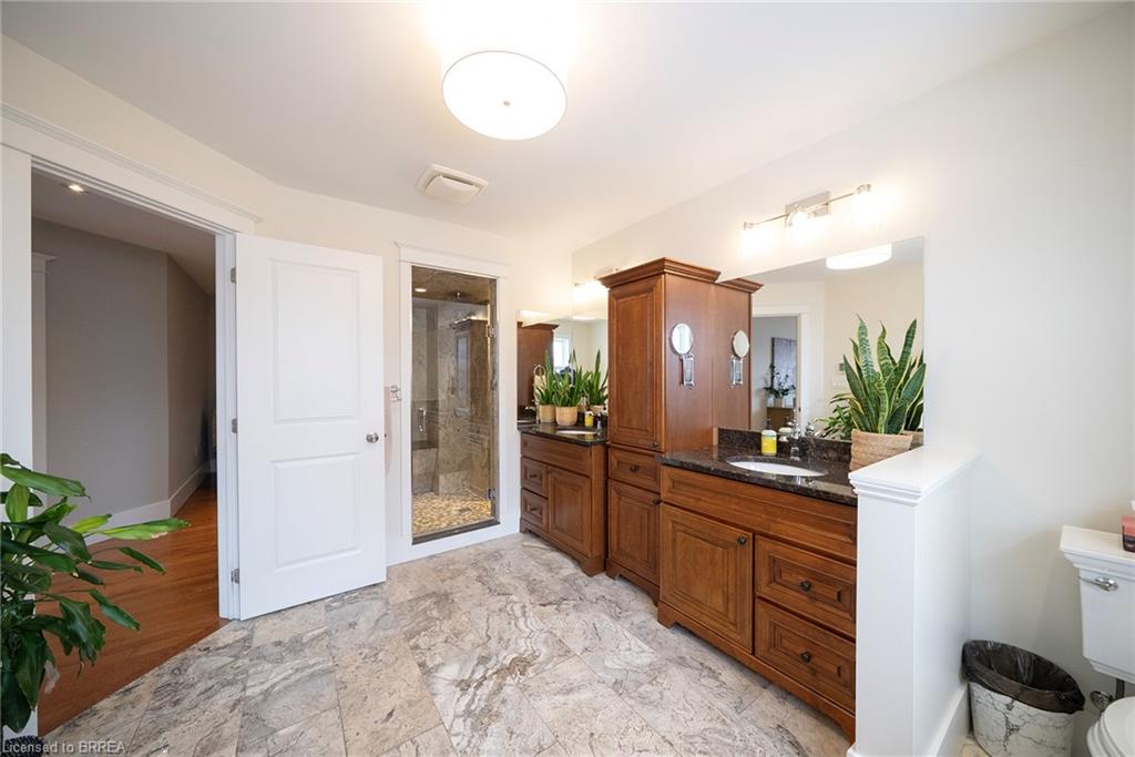 48 Lincoln Avenue Property Photo 25