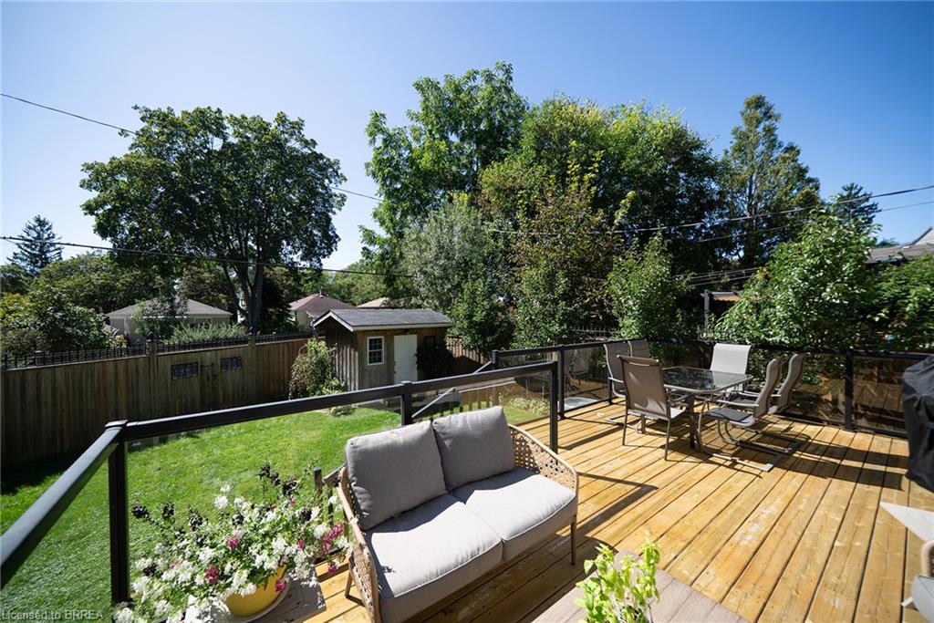 48 Lincoln Avenue Property Photo 46