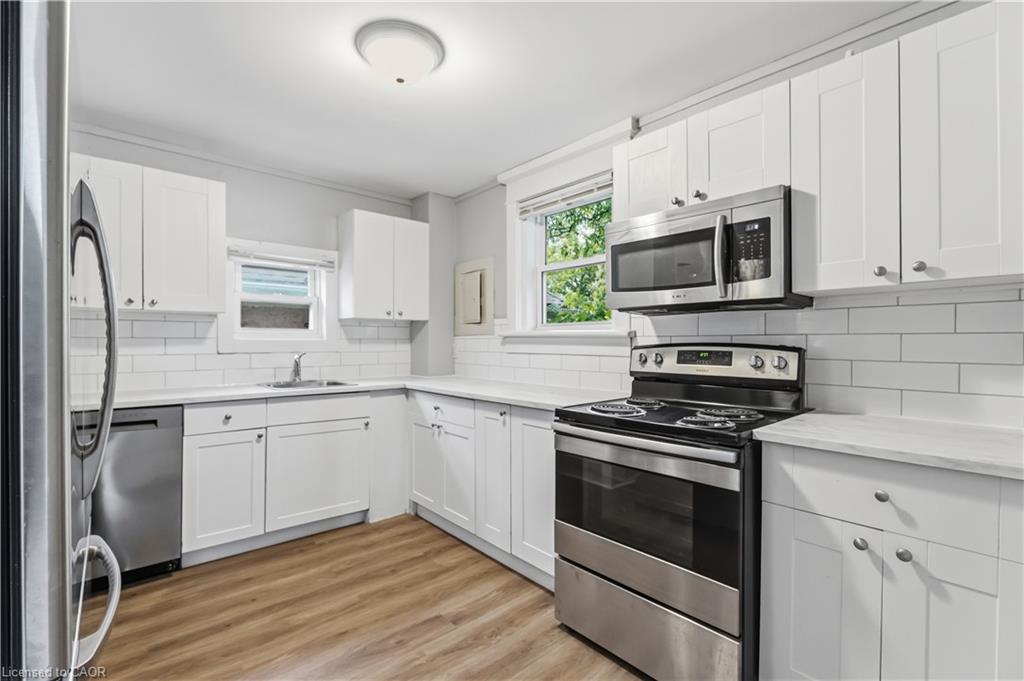 107 Lake Street Property Photo 1