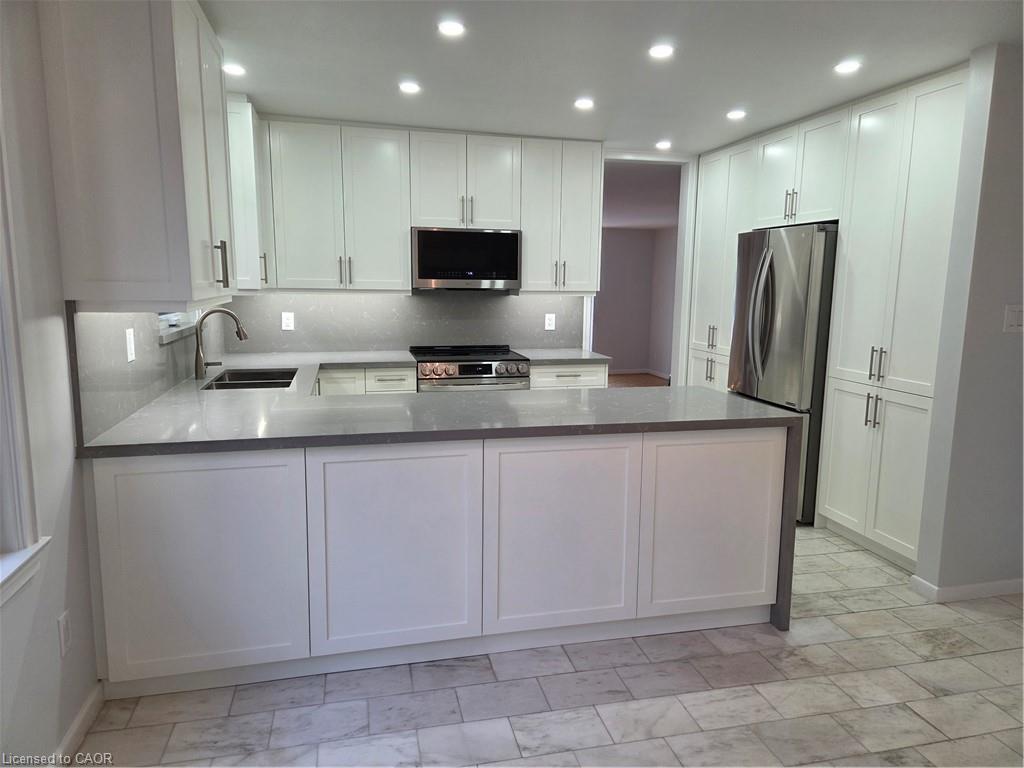 89 Elmsthorpe Avenue Property Photo 13