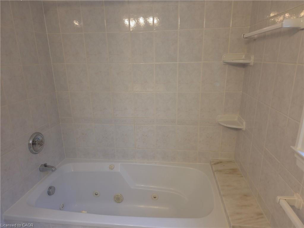89 Elmsthorpe Avenue Property Photo 17
