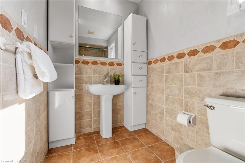 7034 Estoril Road Property Photo 26