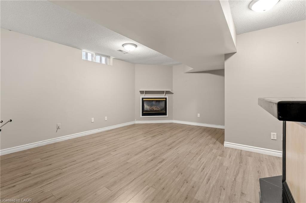 108 Tait Crescent Property Photo 33