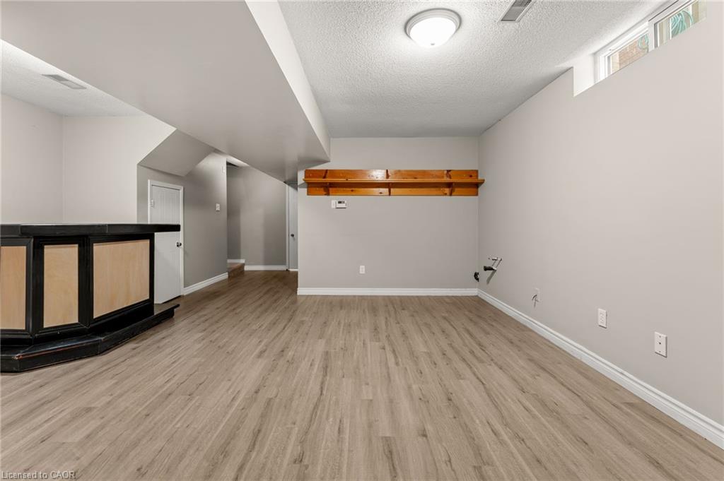 108 Tait Crescent Property Photo 36