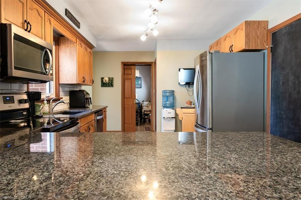 7 Martin Avenue Property Photo 20