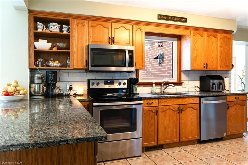 7 Martin Avenue Property Photo 21