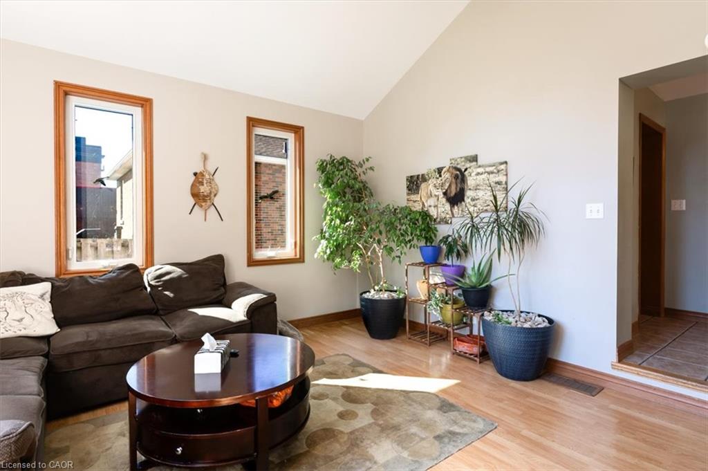 7 Martin Avenue Property Photo 25