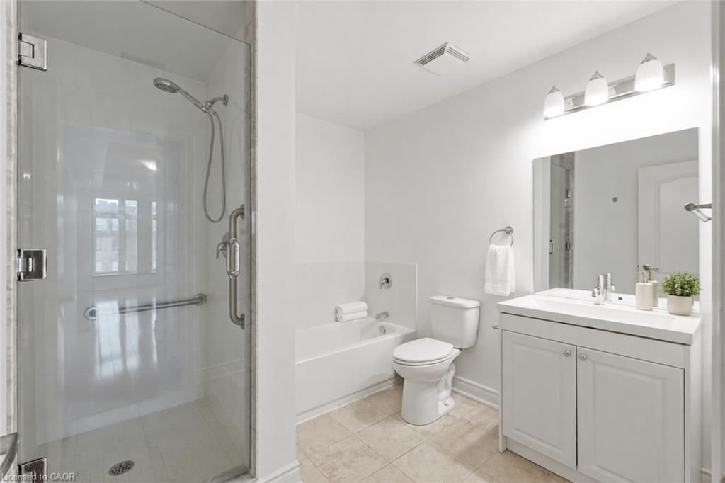 424-8111 Forest Glen Drive Property Photo 12