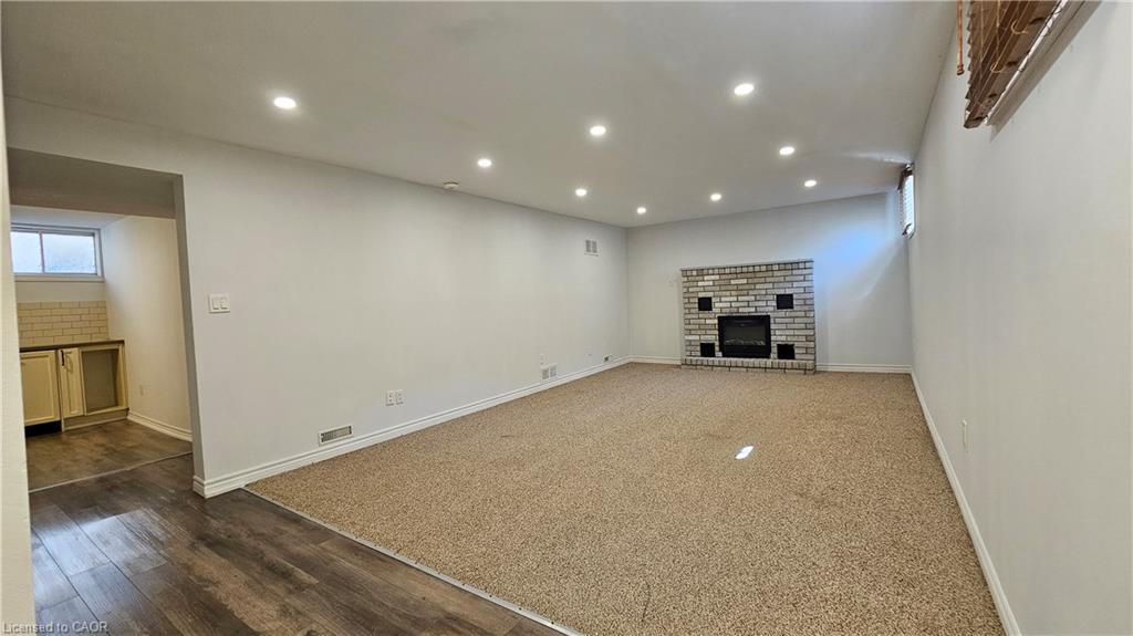 110 Abbot Drive Property Photo 3