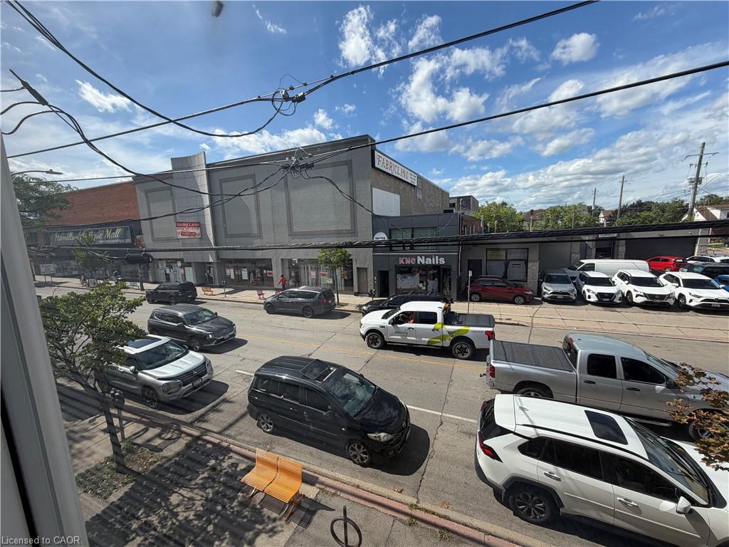 246-248 Ottawa Street N Property Photo 27