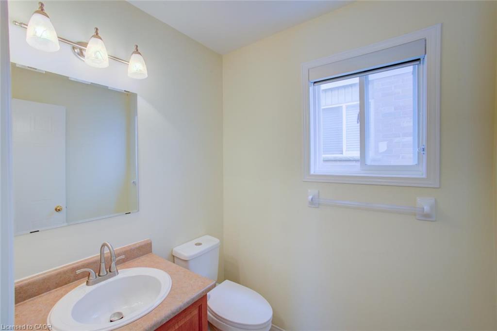 11 Kroeger Crescent Property Photo 13