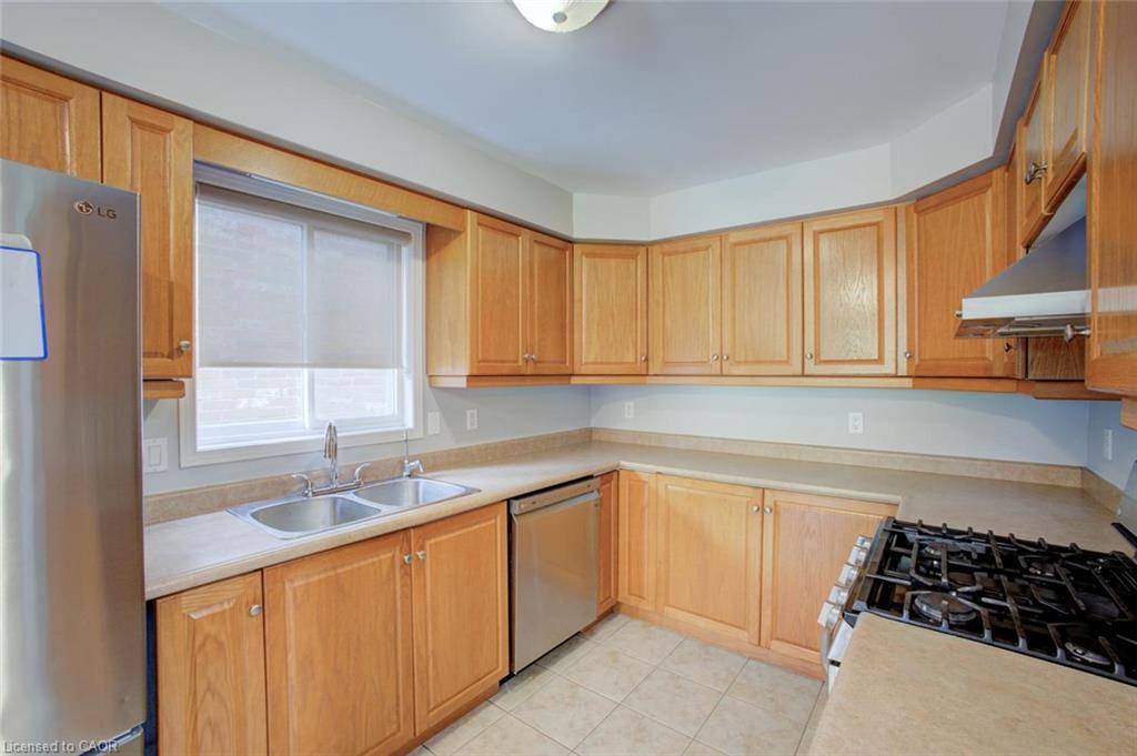 11 Kroeger Crescent Property Photo 28