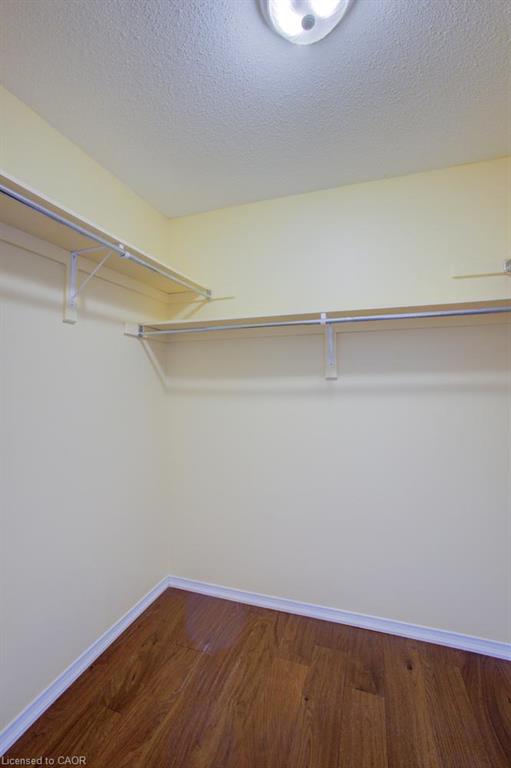11 Kroeger Crescent Property Photo 33