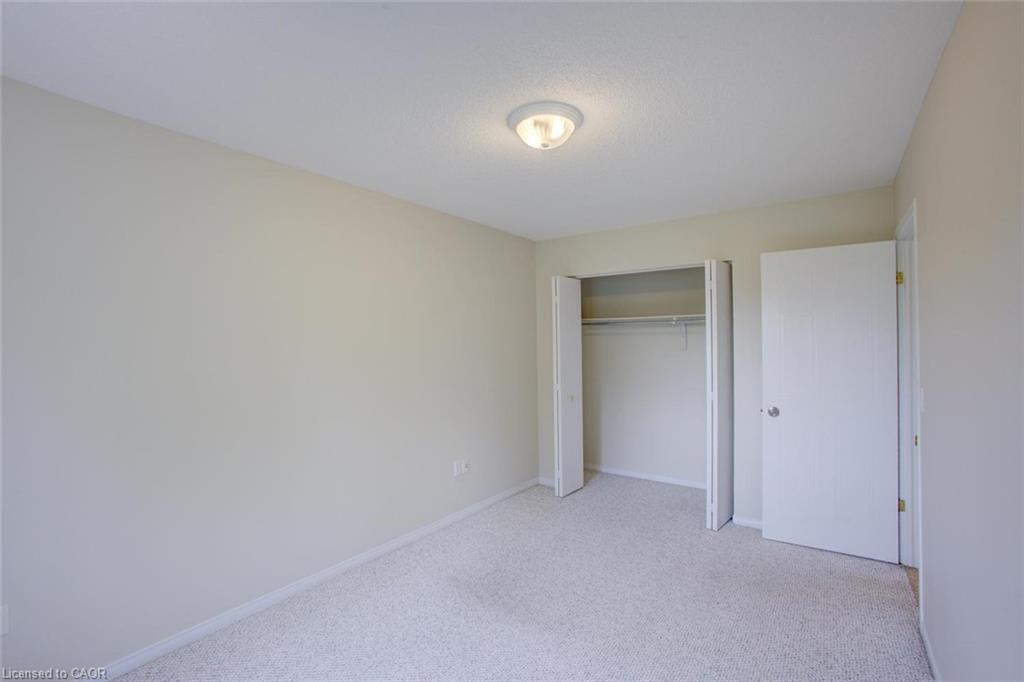 11 Kroeger Crescent Property Photo 37