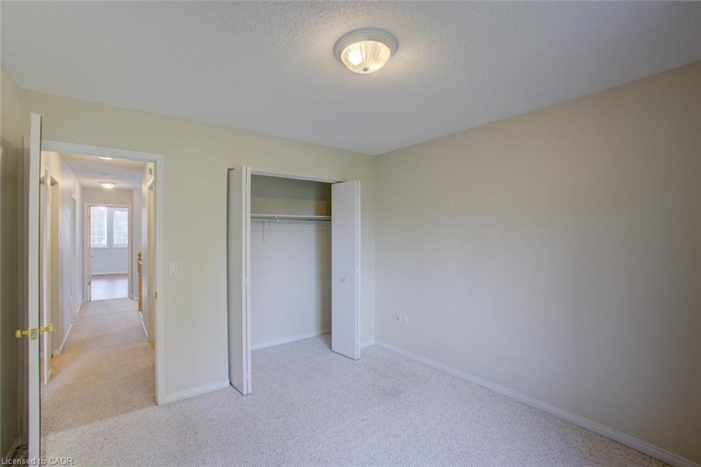 11 Kroeger Crescent Property Photo 39