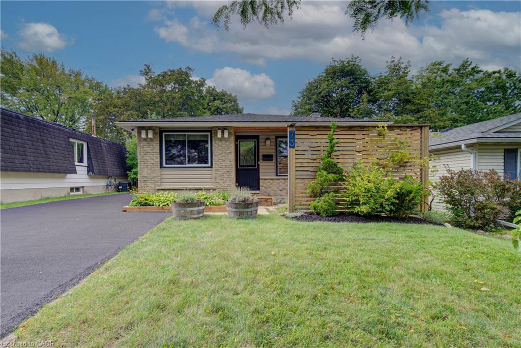 73 Christopher Drive Property Photo 2