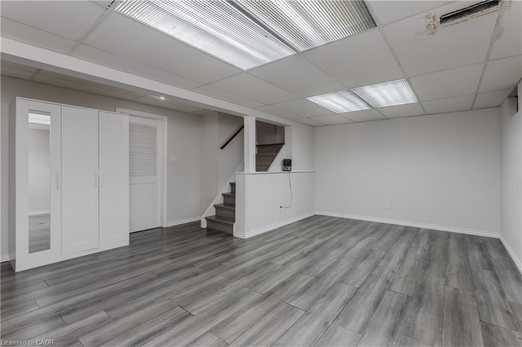 14 Ellington Avenue Property Photo 21