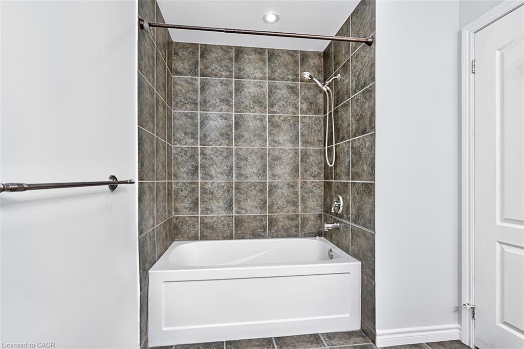 5-5080 Fairview Street Property Photo 16