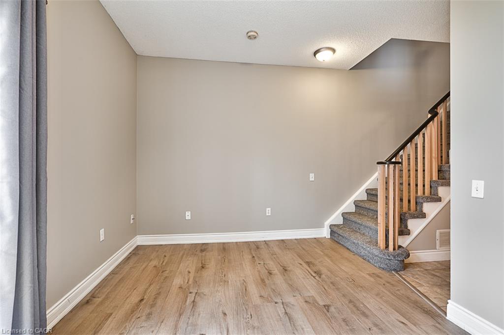 5-5080 Fairview Street Property Photo 18
