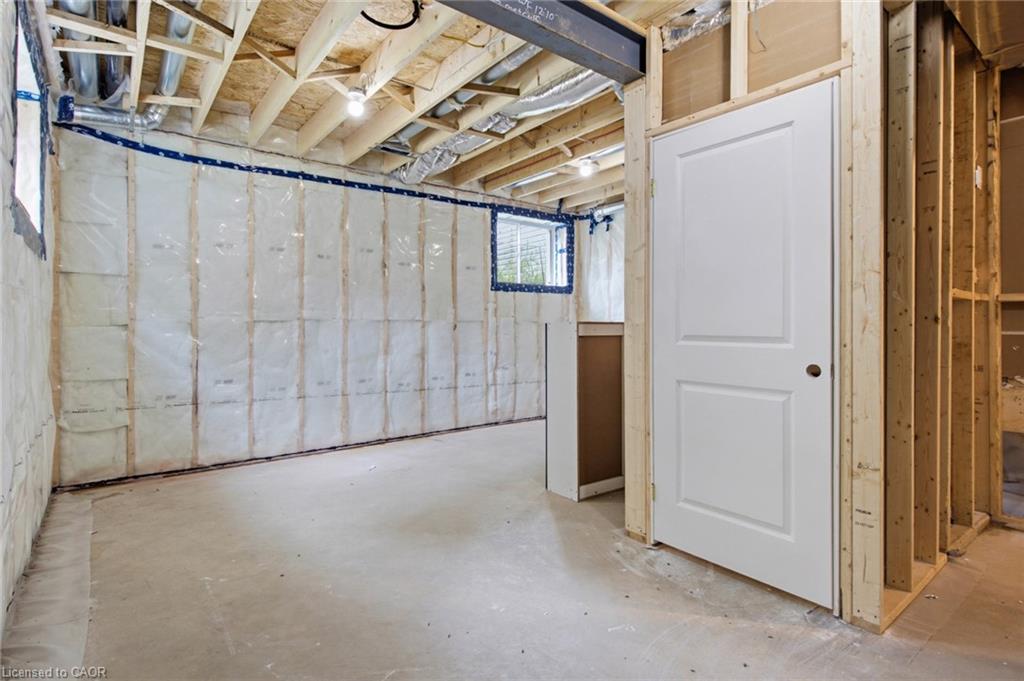 79 Metcalf Street Property Photo 26