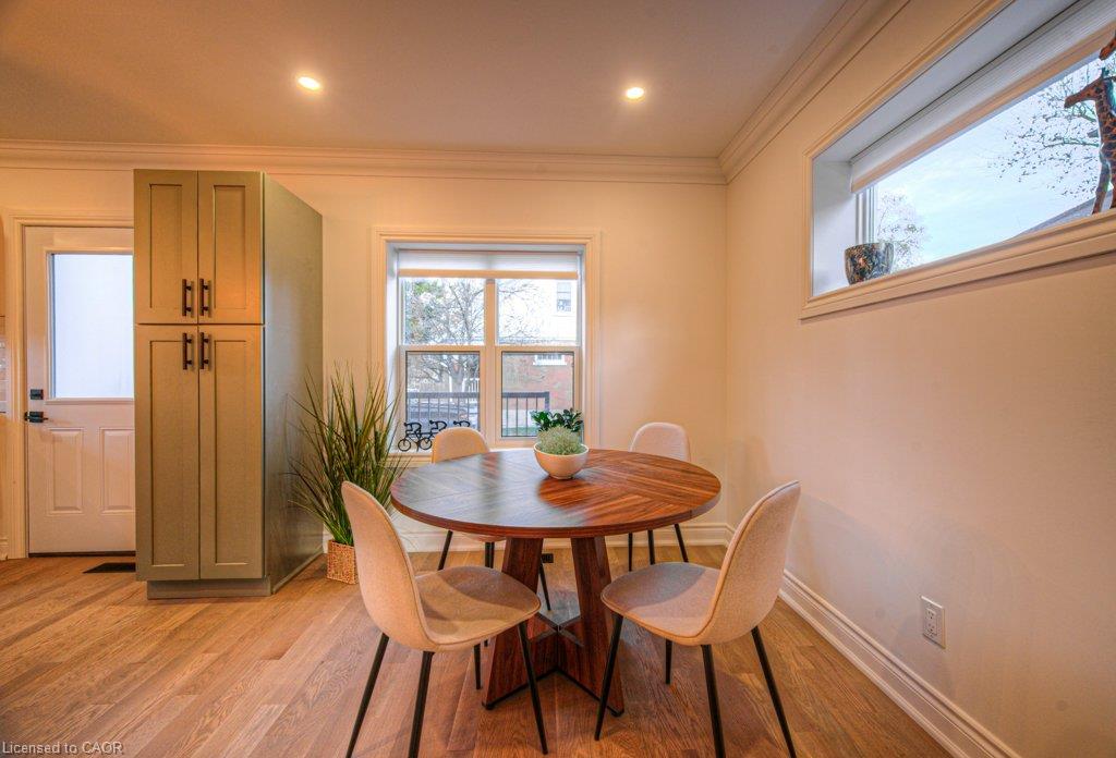 30 Dunbar Road S Property Photo 15