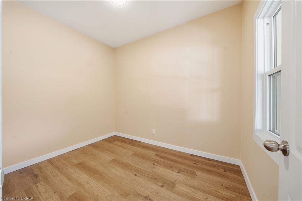 140 Pearl Street Property Photo 8