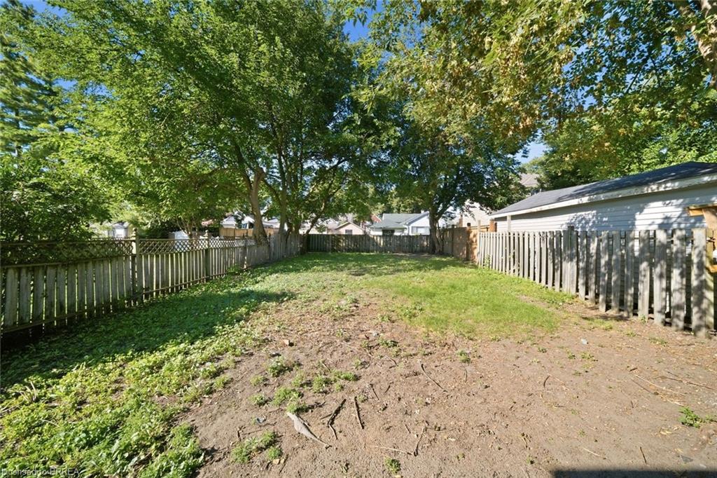140 Pearl Street Property Photo 27