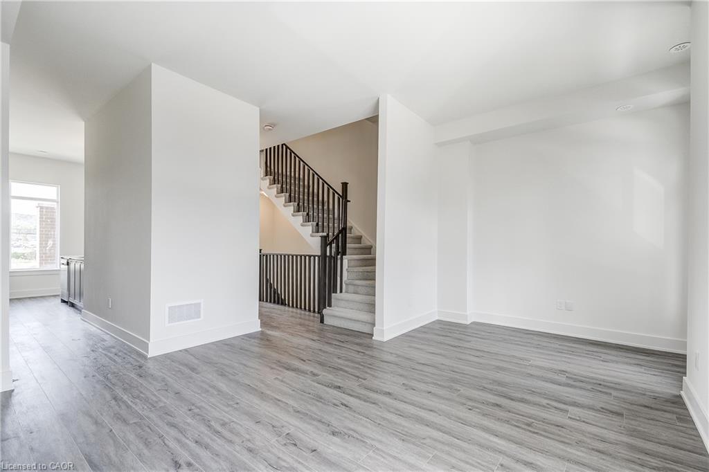 58 Windward Drive Property Photo 15