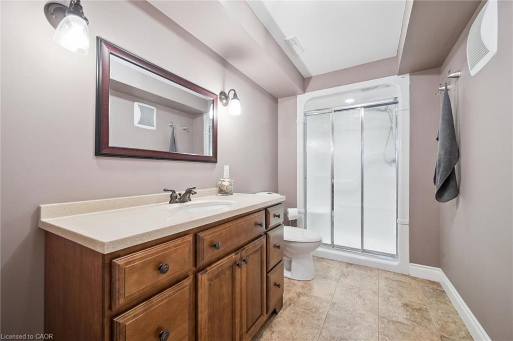 517 Topper Woods Crescent Property Photo 42