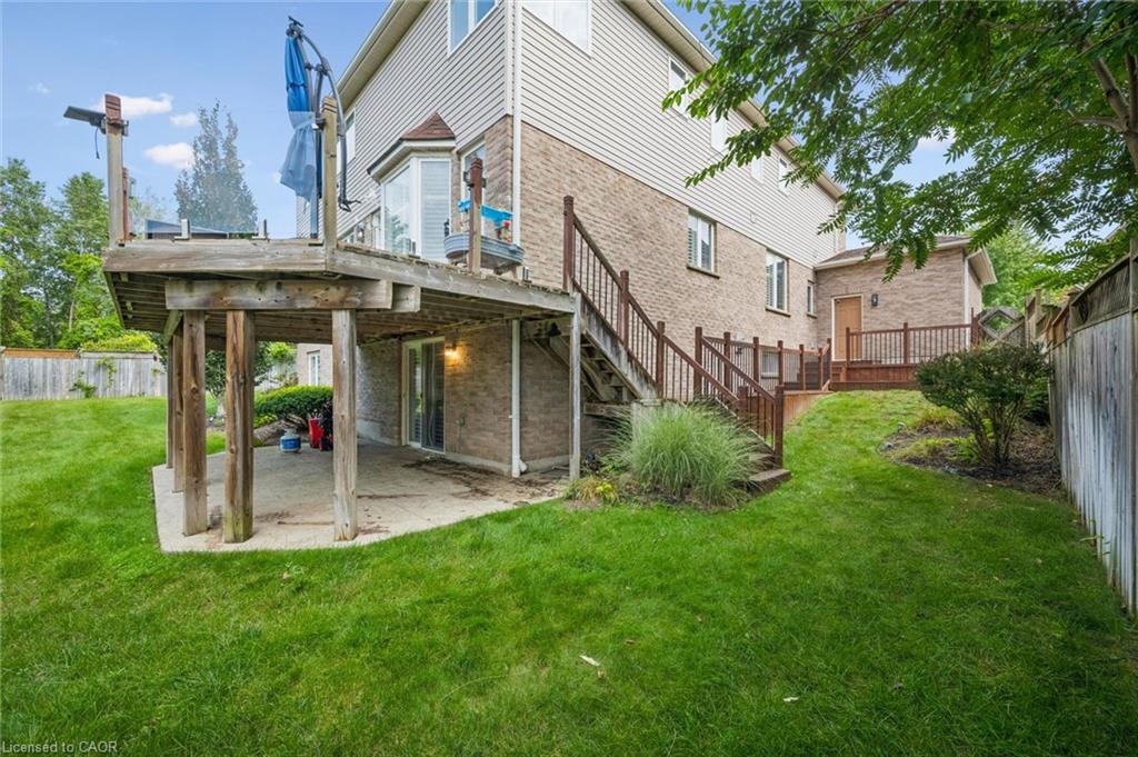 517 Topper Woods Crescent Property Photo 44