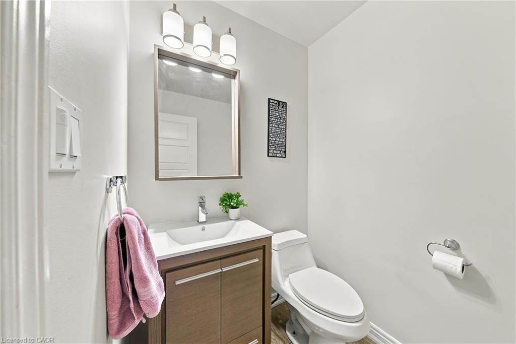 96 Springvalley Crescent Property Photo 13