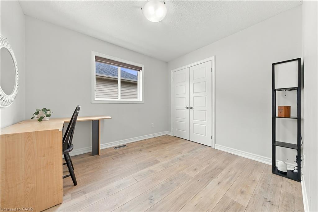 96 Springvalley Crescent Property Photo 22