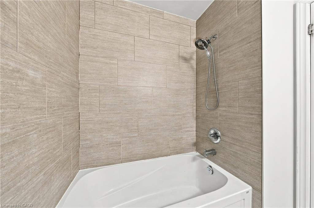 96 Springvalley Crescent Property Photo 24