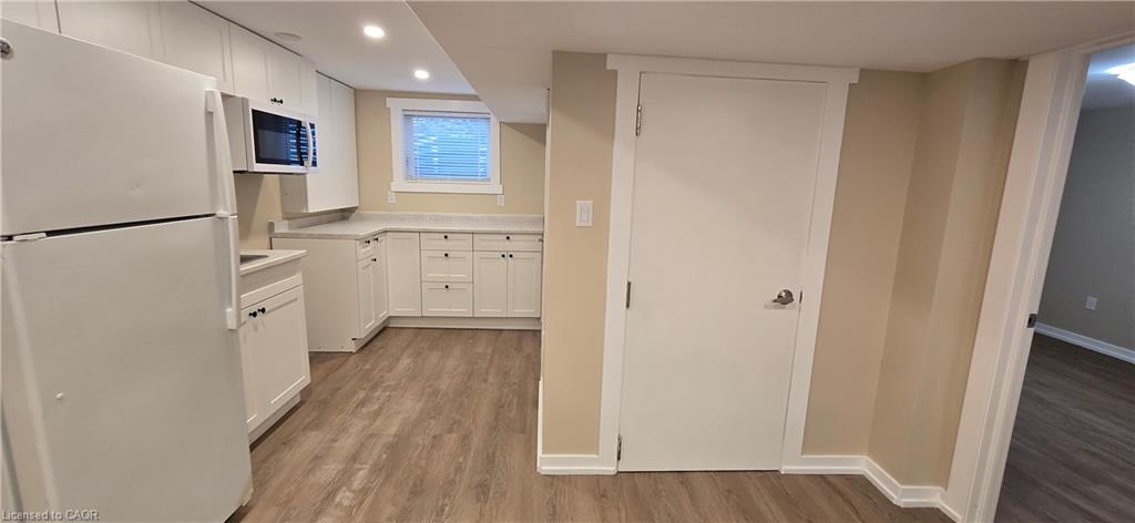 B-120 Elmwood Avenue Property Photo 10