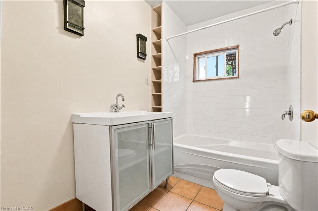 175 Burris Street Property Photo 18