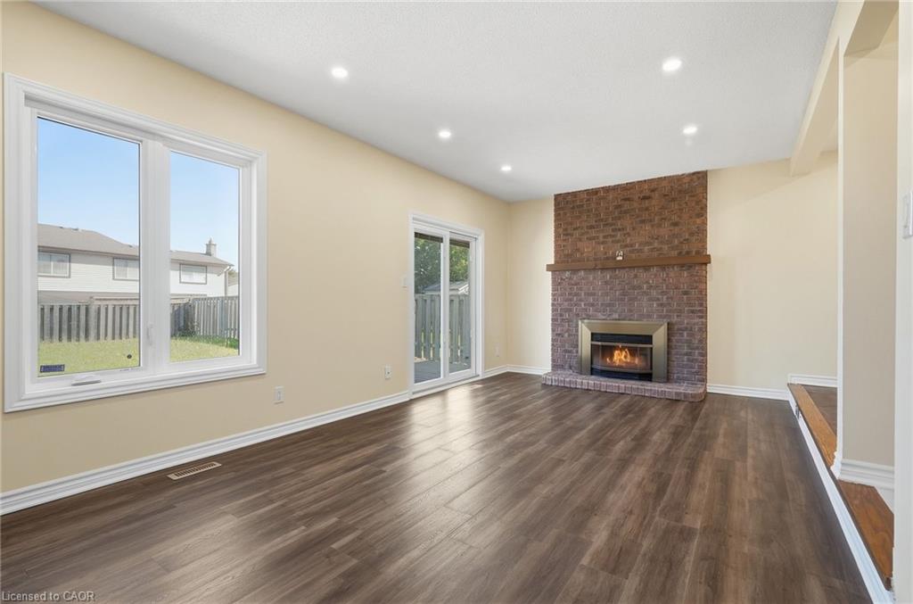 184 Macintosh Drive Property Photo 9