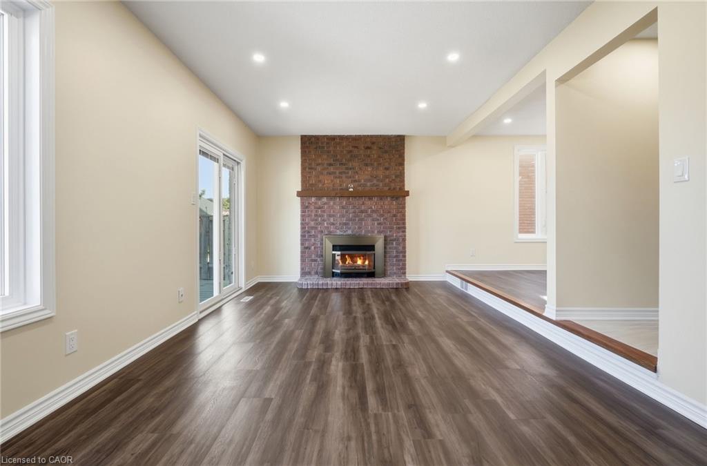 184 Macintosh Drive Property Photo 10